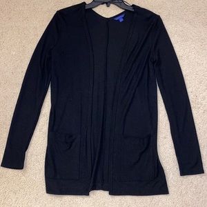 Black cardigan w/ pockets